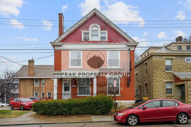 Building Photo - 2549 University Ct