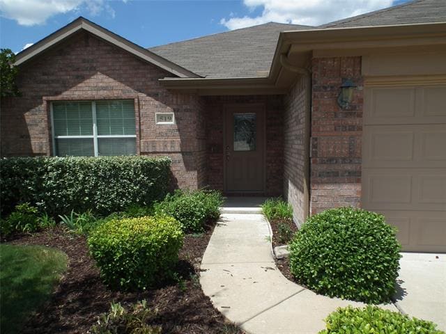 Building Photo - 519 Creekside Dr