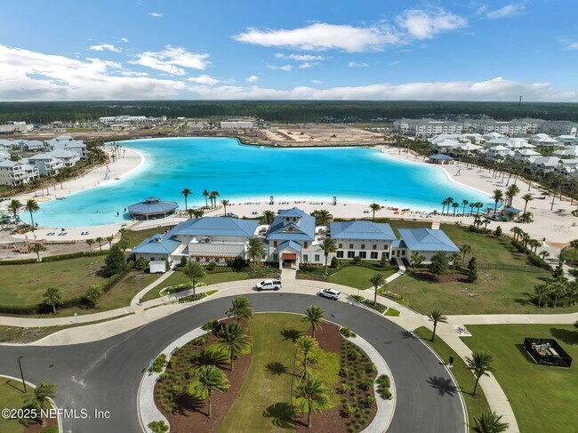 Building Photo - 94 Waterline Dr