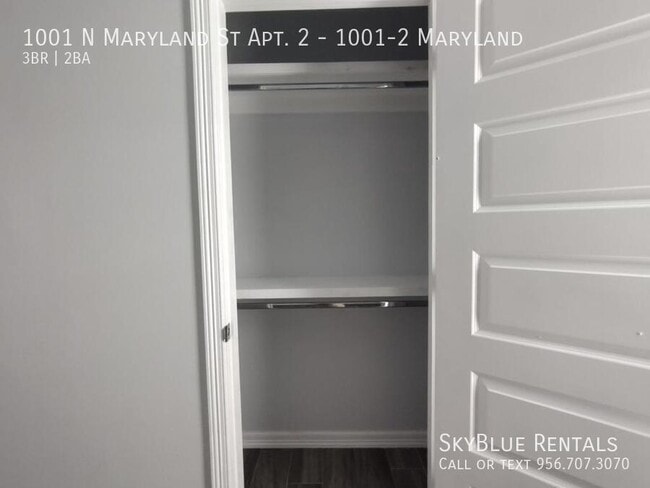 Building Photo - 1001 N Maryland St