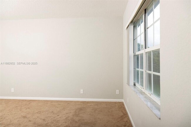 Building Photo - 5662 Enclave Pl