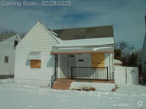 Building Photo - 15675 Lappin St