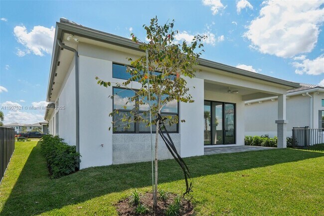 Building Photo - 13131 Feathering Wy