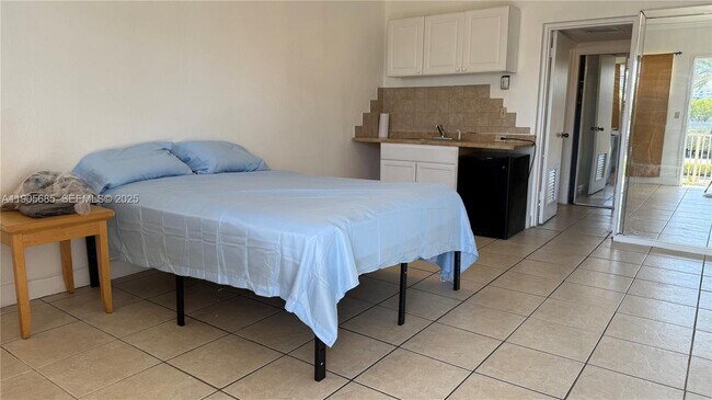 Building Photo - 26 Diplomat Pkwy