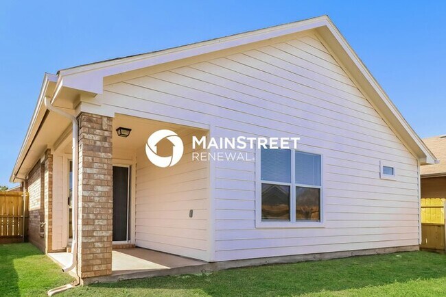 Building Photo - 3 Bedroom Pet-Friendly Home in Fort Worth, TX with Main Street Renewal