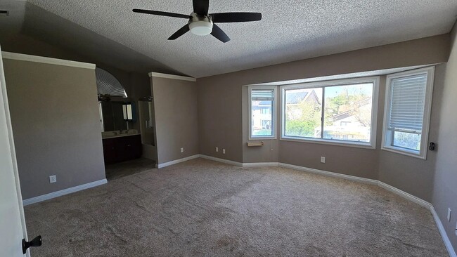 Building Photo - 1629 Centre Ct