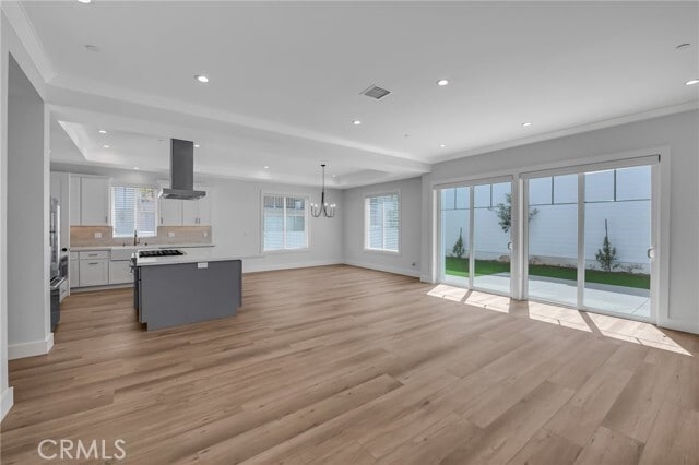 Building Photo - 2304 Harriman Ln