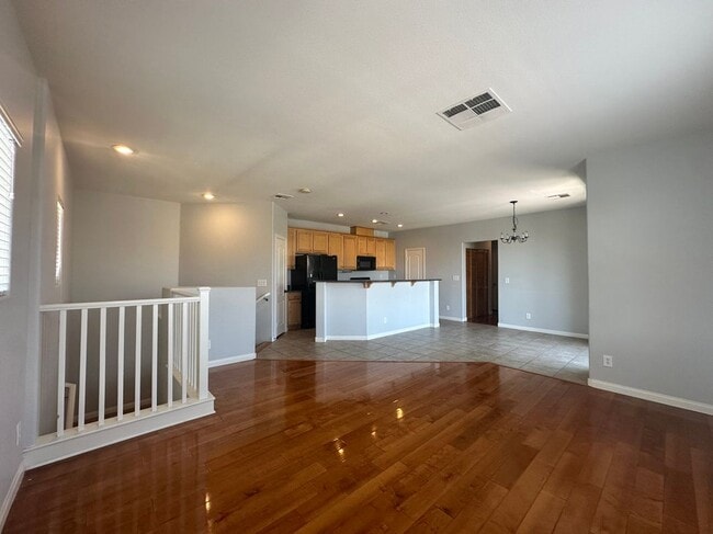 Building Photo - 6255 W Arby Ave