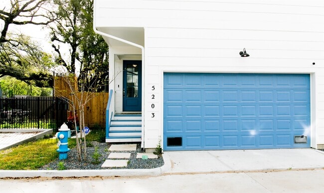 Building Photo - 5203 Burress Springs Ln