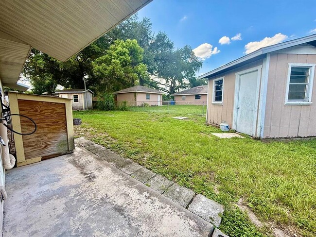 Building Photo - 10812 Hannaway Dr