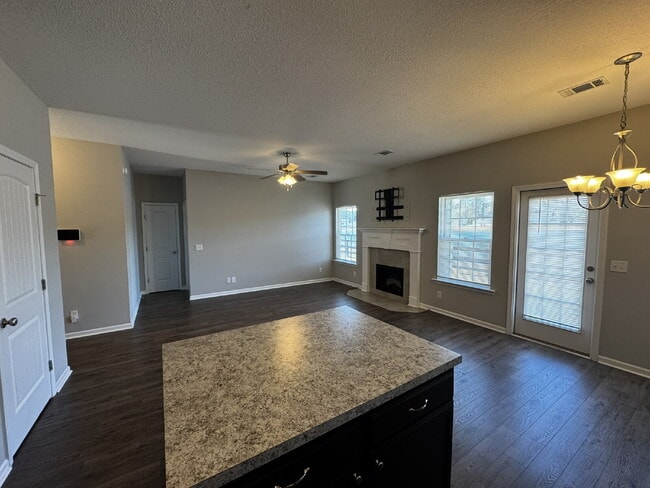 Building Photo - Home for Rent