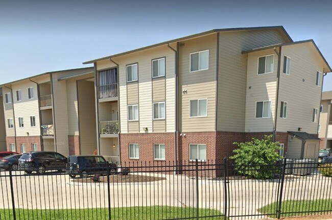 Magreb Property - 6545 E 34th St N