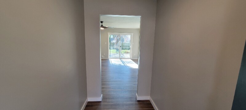 Building Photo - 2804 E Linwood St
