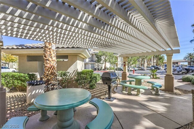 Building Photo - 7163 S Durango Dr