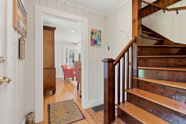 Building Photo - 11 Friendship Ln