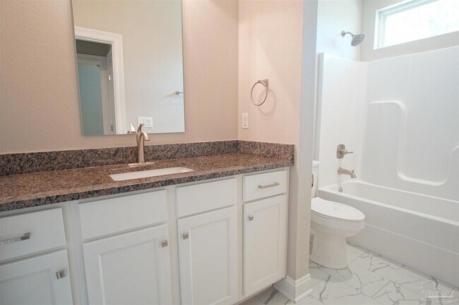 Building Photo - 3513 Southwind Dr
