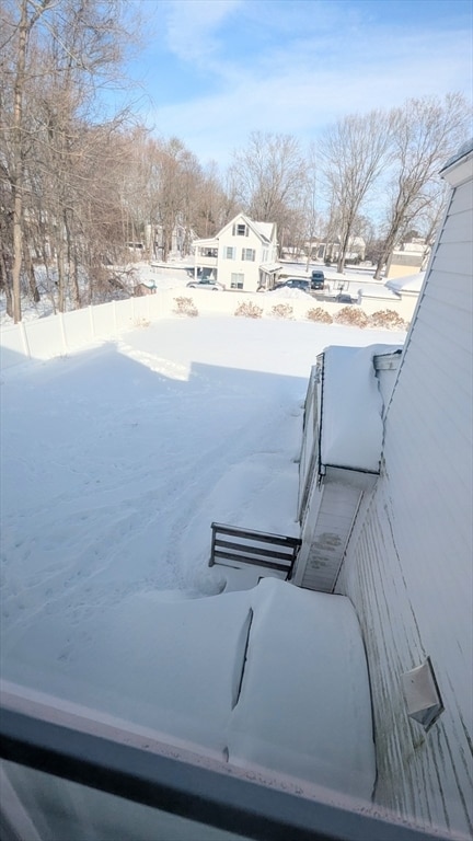 Building Photo - 69 Main St