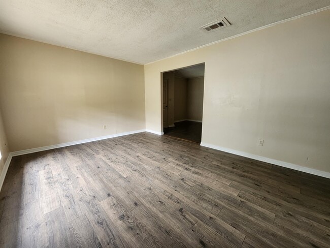 Building Photo - 4317 Knowlcrest Dr