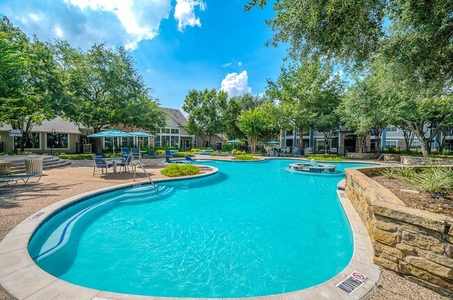 Building Photo - Preserve at Colony Lakes