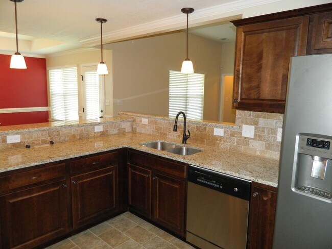 Primary Photo - 7018 Summerton Dr