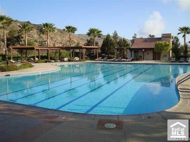 Building Photo - Wonderful 55+ 3 Bedroom 2 Bathroom In "Four Seasons" Of Hemet!