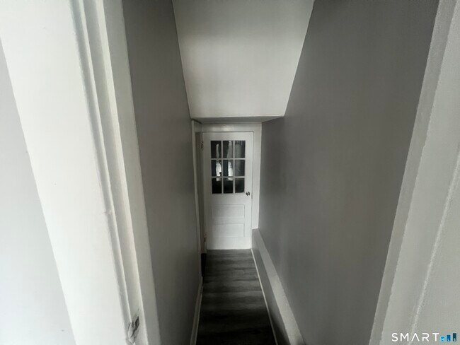 Building Photo - 110 Asylum St