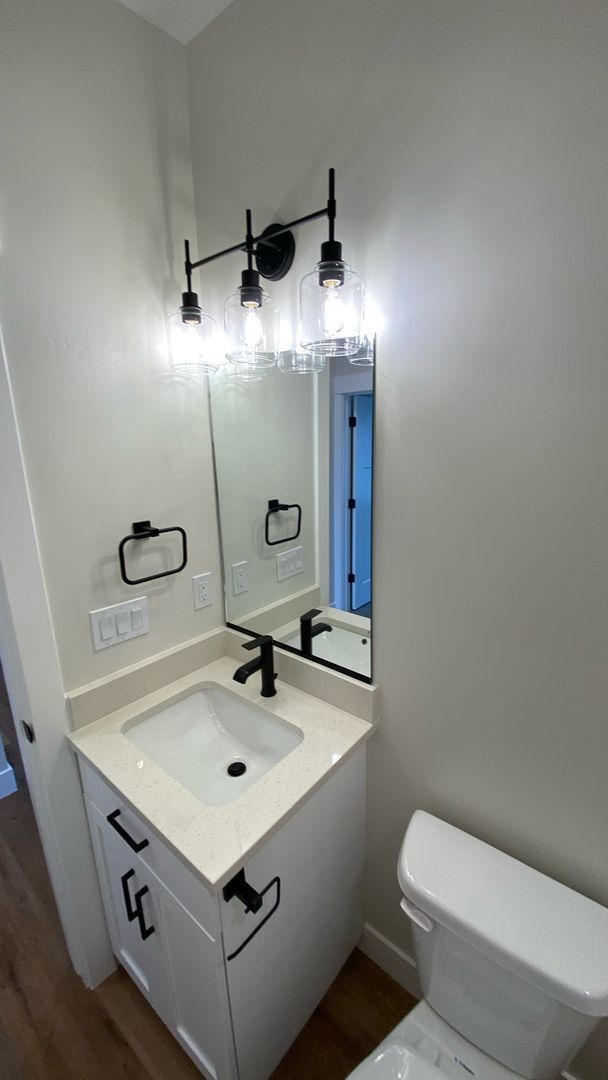 Building Photo - Newer Construction  3 Bedroom- 2 Bath Single Family Home