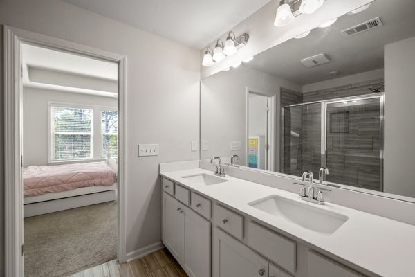 Building Photo - 3567 Hidden Valley Cir