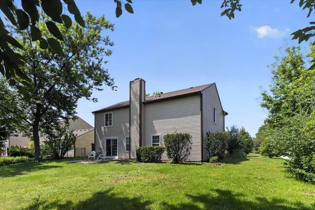 Building Photo - 901 Ashford Ln