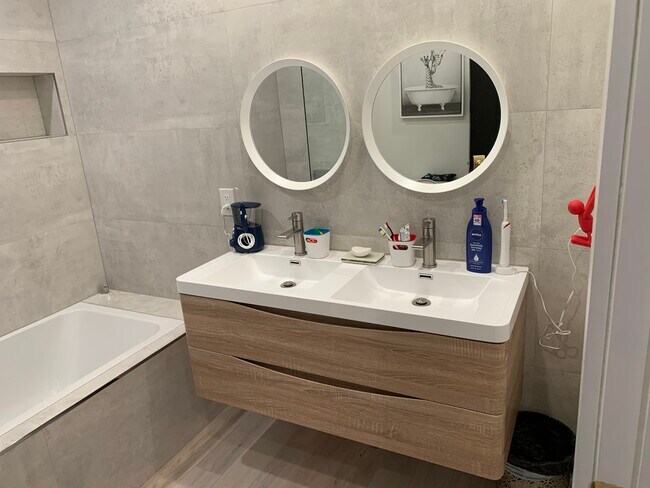 Building Photo - 4214 50th St NW