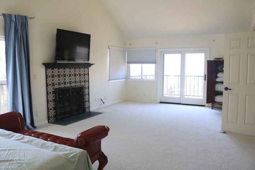 Building Photo - 4310 E Terra Vista Ln