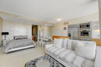 Building Photo - Veer Towers 2007W- Strip/City Views from this Stunning Studio 1/ba Residence