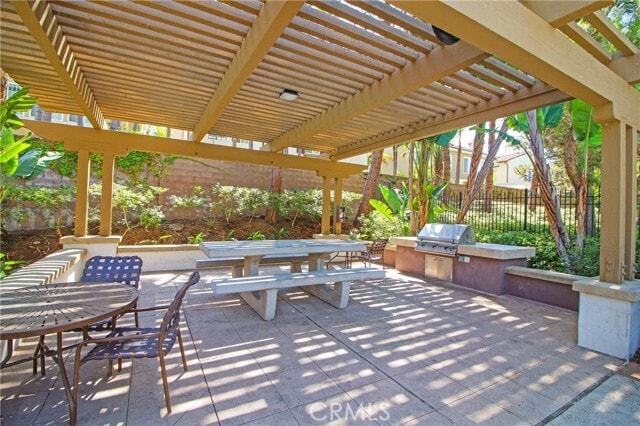 Building Photo - 141 Dolores