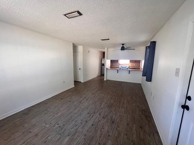 Building Photo - 1925 Esplanade St