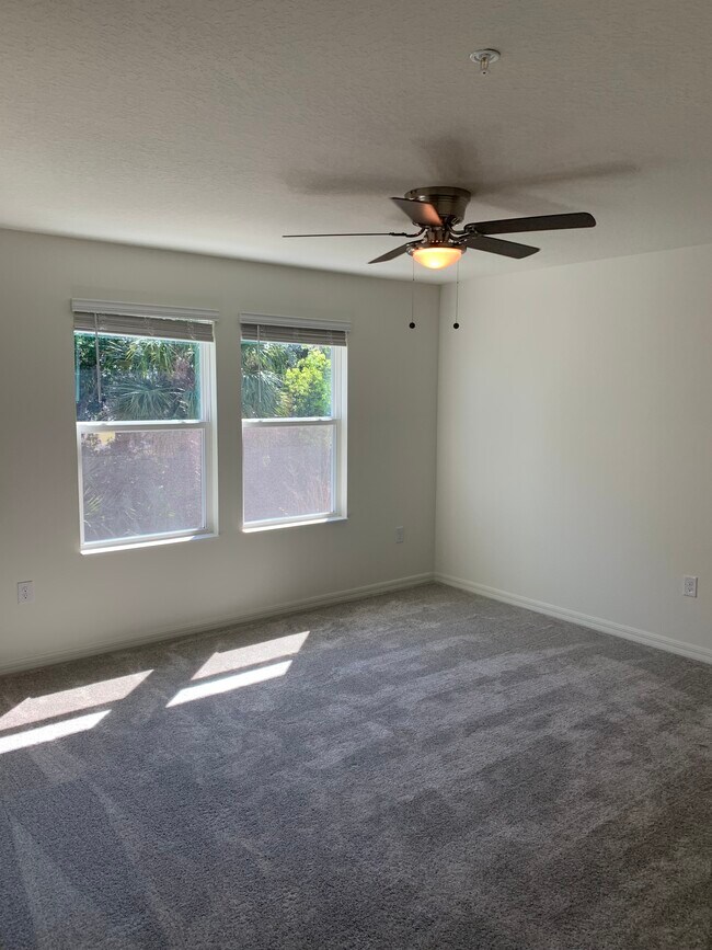 Building Photo - 2365 Carrabelle Way