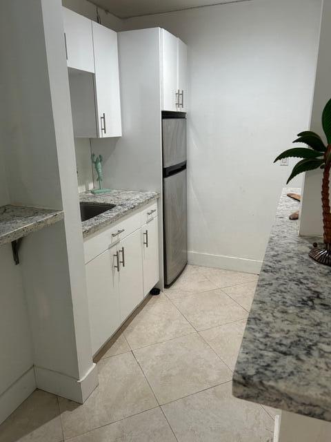 Building Photo - 2400 SW 86th Ave