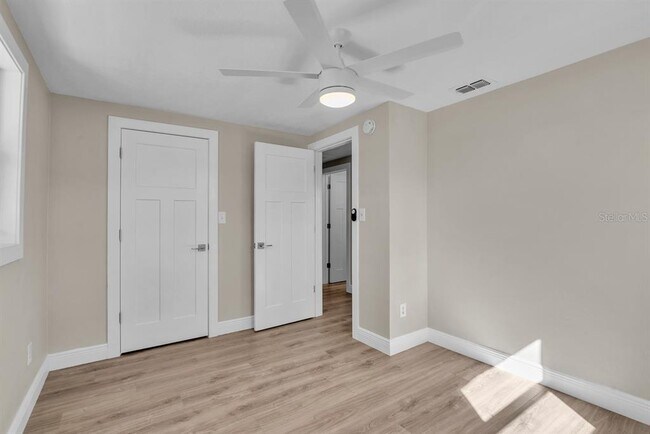 Building Photo - 11416 Pine Forest Dr
