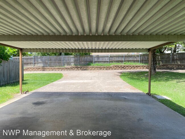 Building Photo - 2 br, 1 bath House - 1618 Susan Dr.