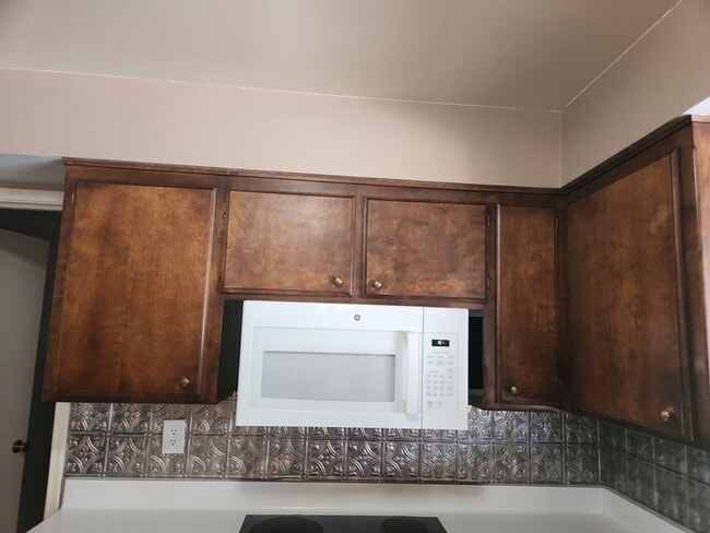 Building Photo - Coming Soon! Ranch Style 3 bed/1.75 Bath, RV parking NO HOA!