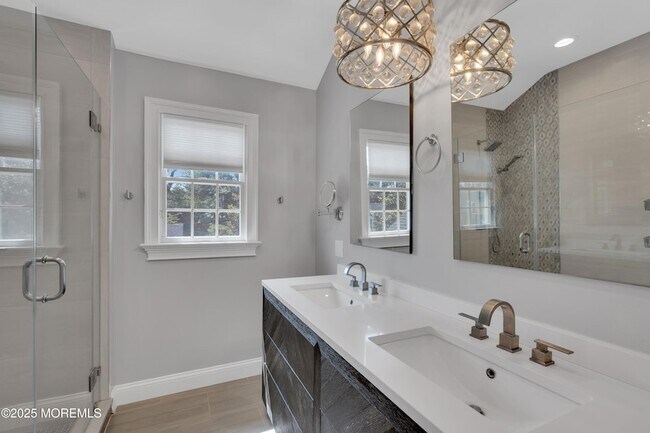 Building Photo - 57 W River Rd