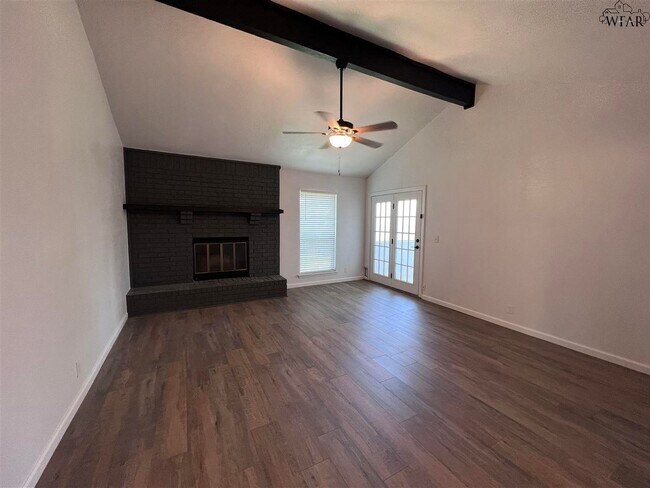 Building Photo - 2 Indigo Cir