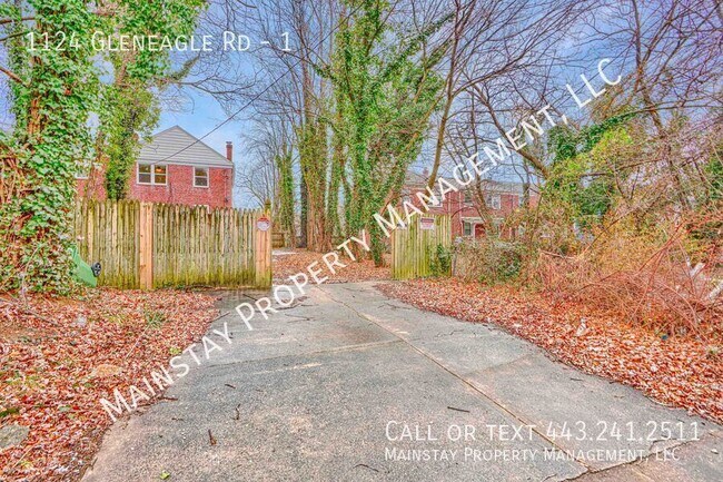 Building Photo - 1124 Gleneagle Rd