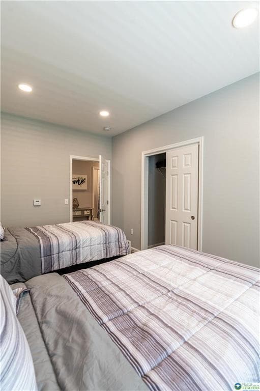 Building Photo - 948 N Front St