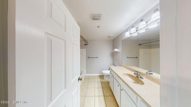 Building Photo - 10075 Gate Pkwy N