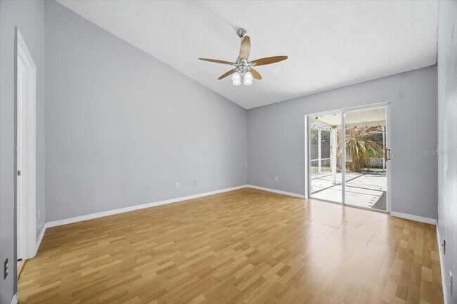 Building Photo - 364 Nevada Loop Rd