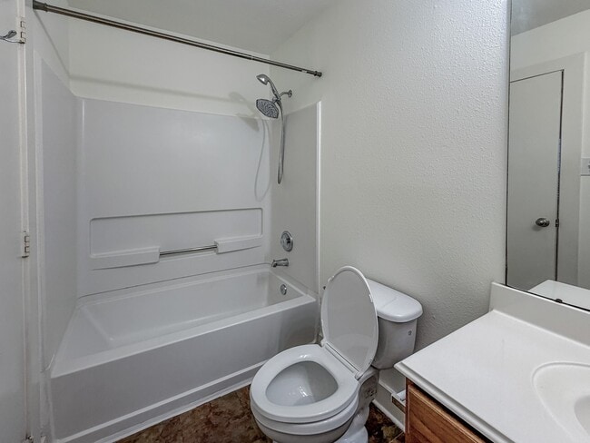 Building Photo - 20935 Young Meadows Way