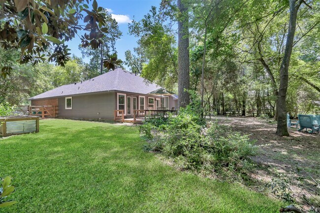 Building Photo - 84 Oak Grove Ln