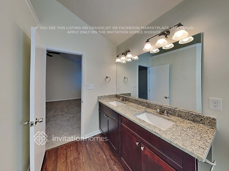Building Photo - 7407 Reedy Creek Rd