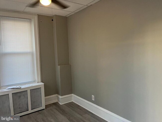 Building Photo - 2666 Bridge St