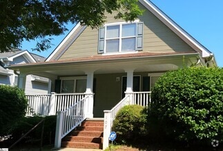 Building Photo - 107 Asteria St